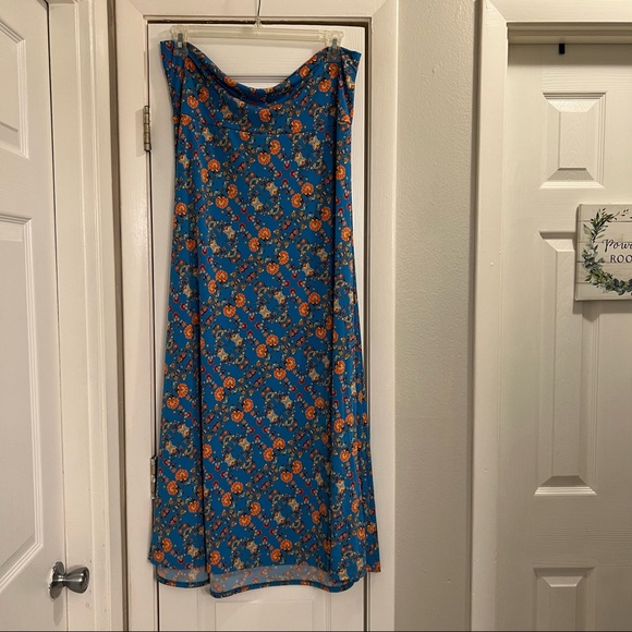 Maxi Skirt - Picture 2 of 5